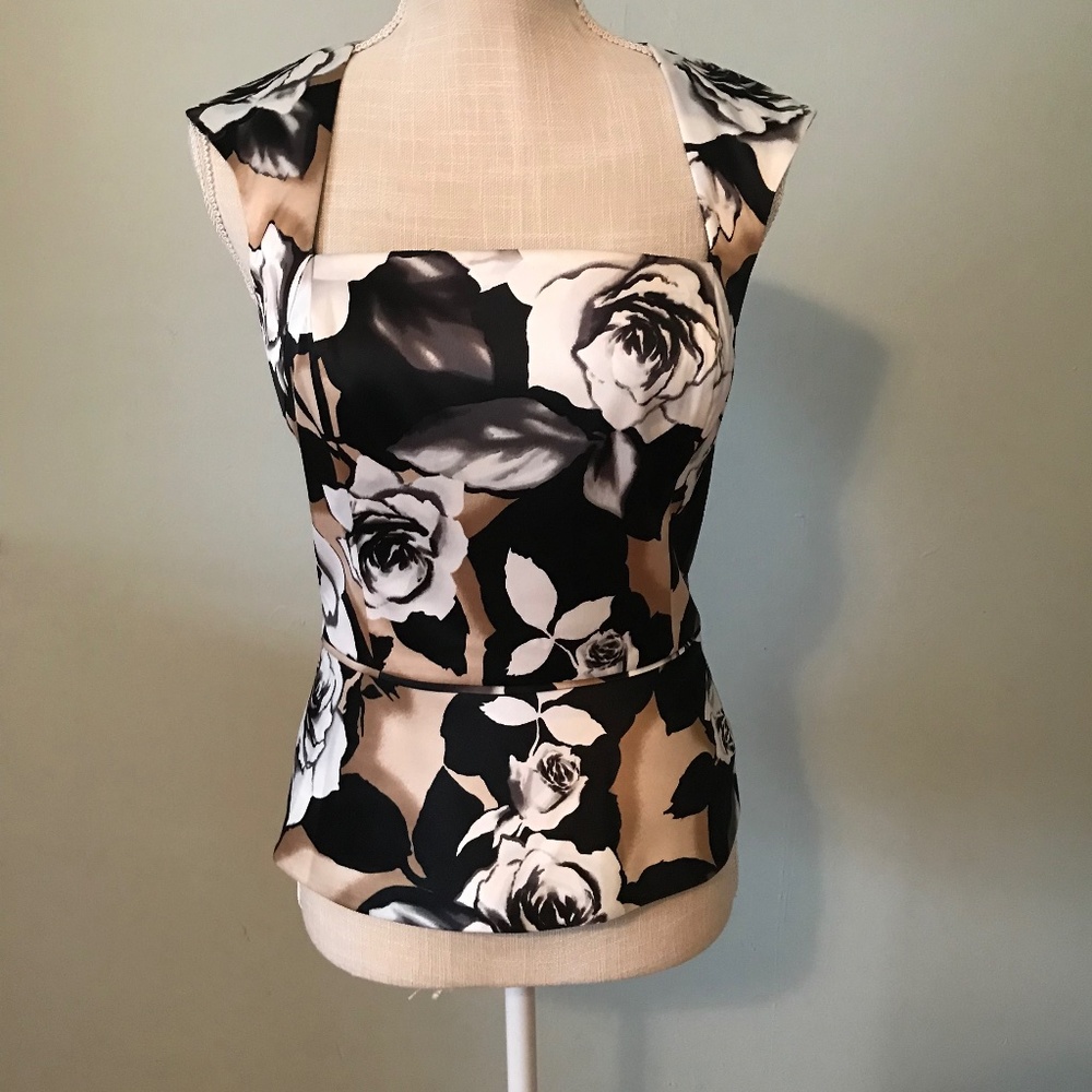 Floral top